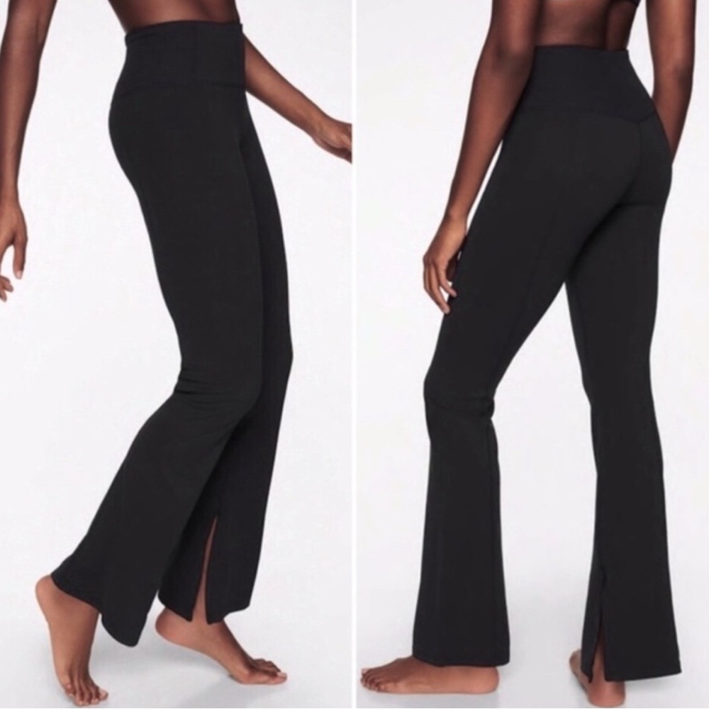 Athleta Barre Skinny Flare in Powervita